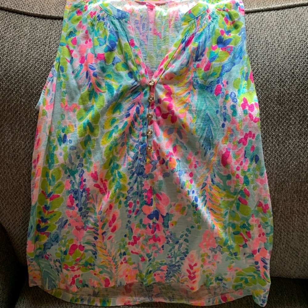 LP Essie—size small